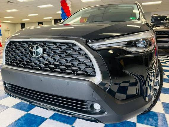 TOYOTA COROLLA CROSS 2023 7MUDAABG0PV074157 image